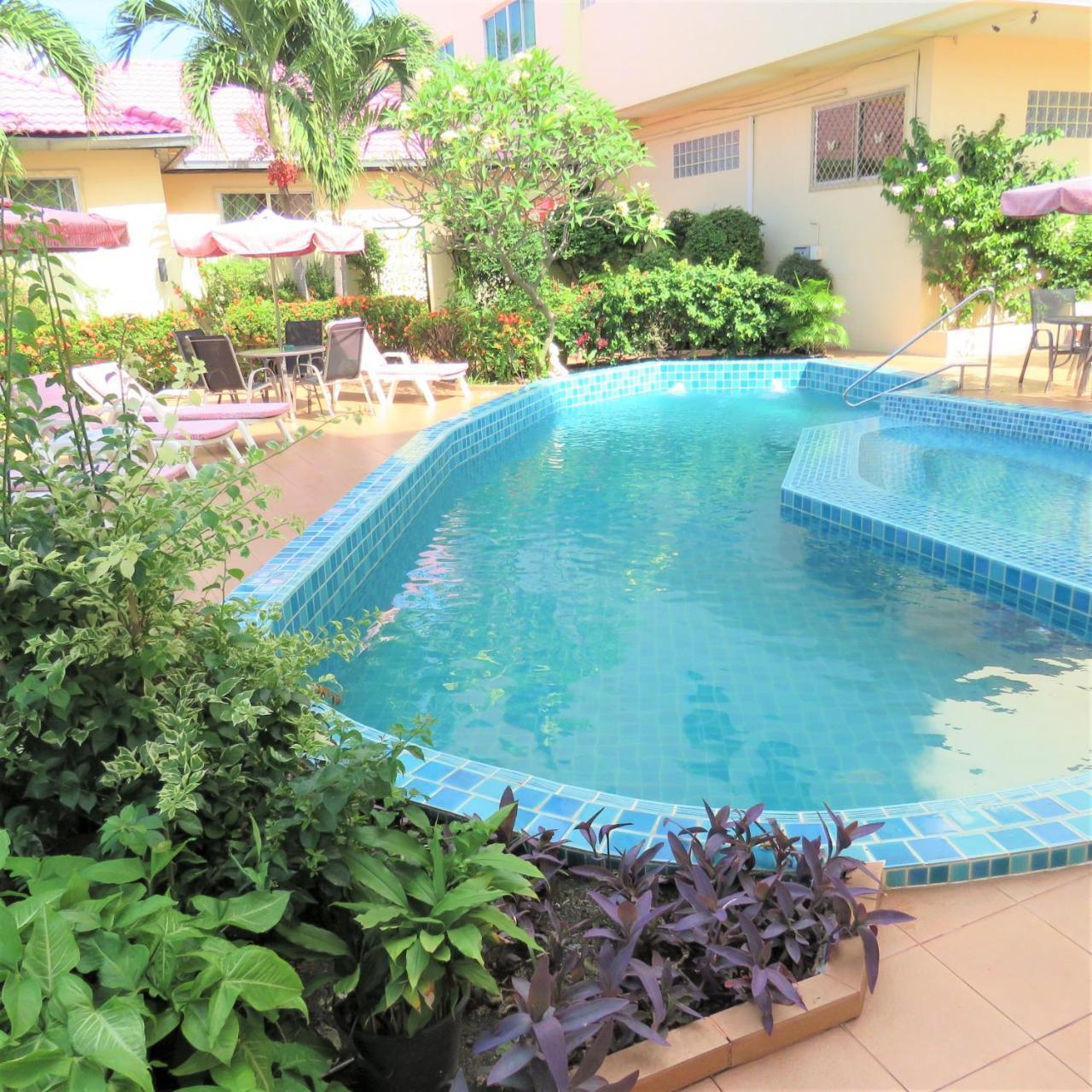 Butterfly Garden Boutique Residences Large Luxury Apts And Villas A Lifetsyle Destination By Neang, Everything You Need All Right Here 1-3 Bedrooms 110 To 190 Sq Mtrs, 2 Full Bathrooms, Rain Shower, Spa Bath, Bbq, Free Wifi, Staff 24-7, Close To Beac Pattaya Ngoại thất bức ảnh