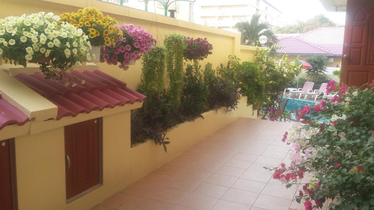 Butterfly Garden Boutique Residences Large Luxury Apts And Villas A Lifetsyle Destination By Neang, Everything You Need All Right Here 1-3 Bedrooms 110 To 190 Sq Mtrs, 2 Full Bathrooms, Rain Shower, Spa Bath, Bbq, Free Wifi, Staff 24-7, Close To Beac Pattaya Ngoại thất bức ảnh